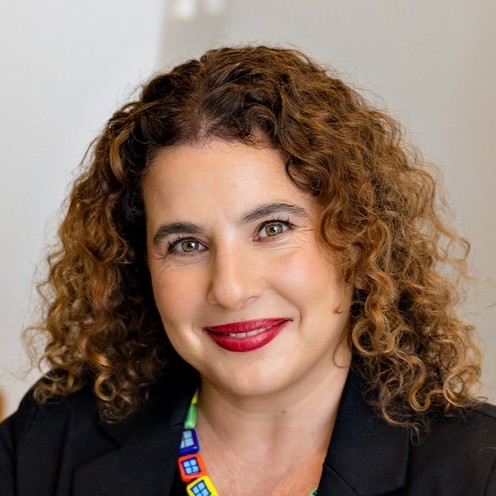 Zuzana Riemer Landres